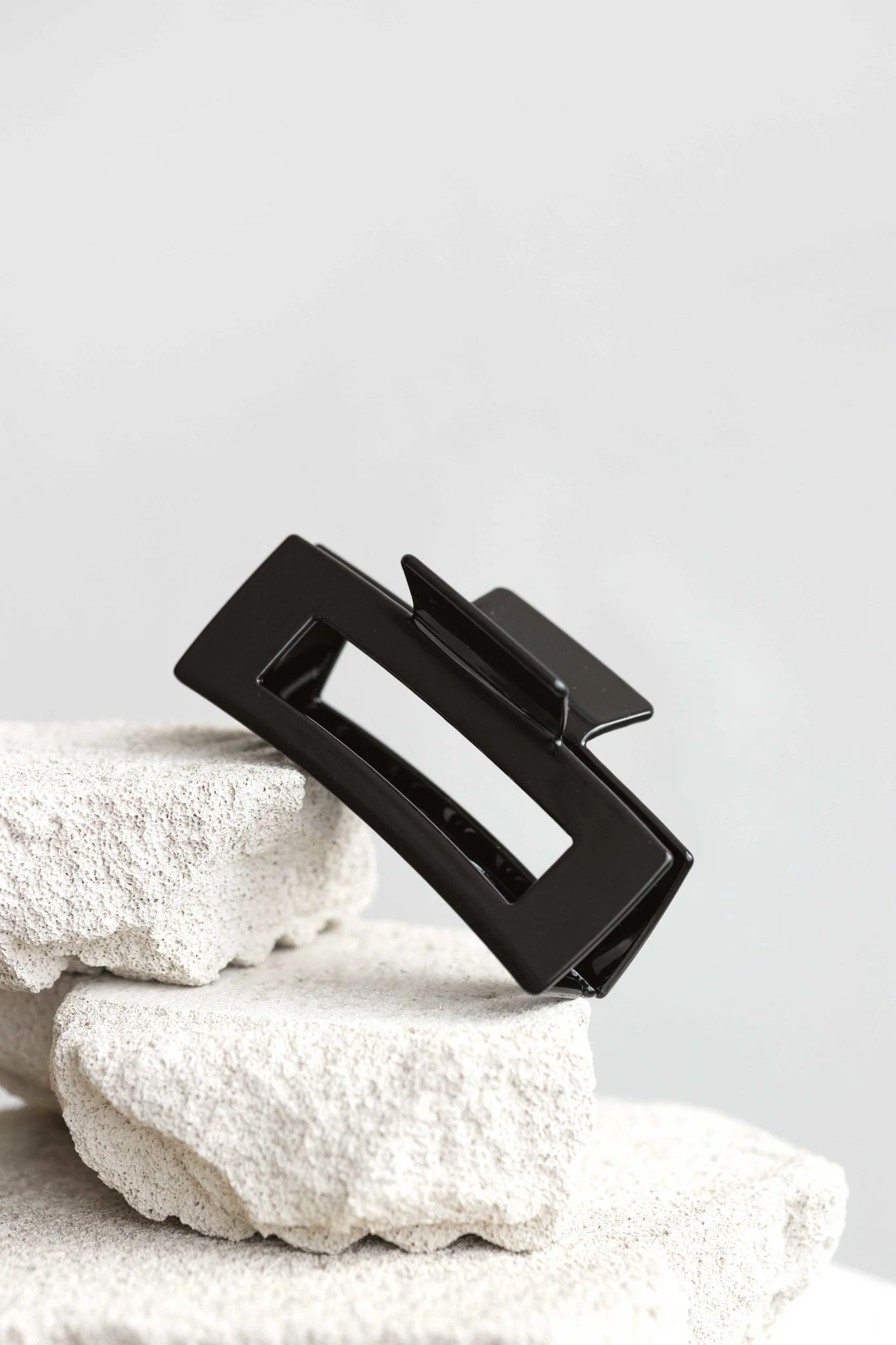 nora-plauku-segtukas-espreso-gurksnis-l-dydis-633834 Nora plaukų segtukas - espreso gurkšnis - Image 1