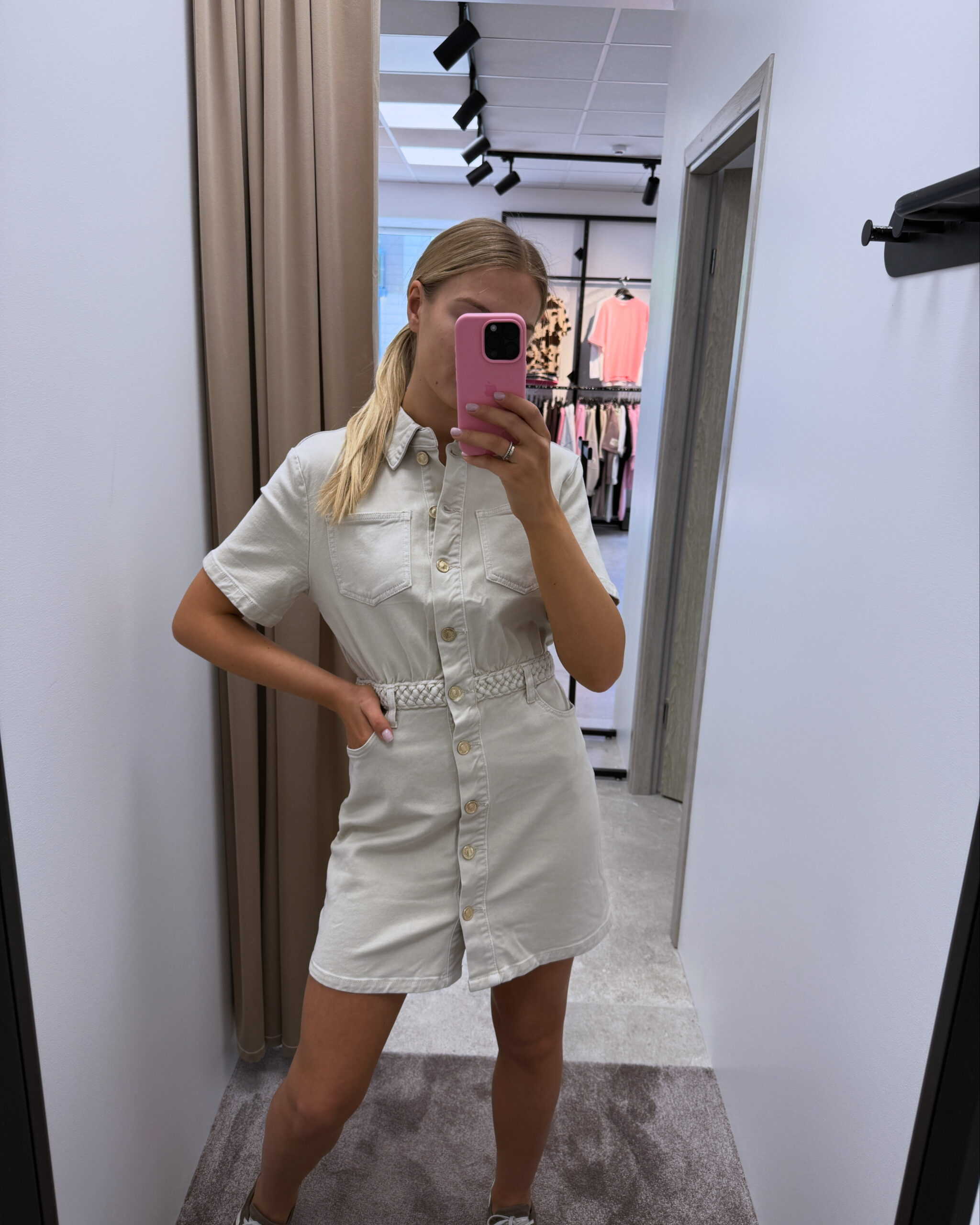 3D0DA8C3-2E7B-414F-A8AC-F925C801A8FC Džinsinė suknelė - Image 1