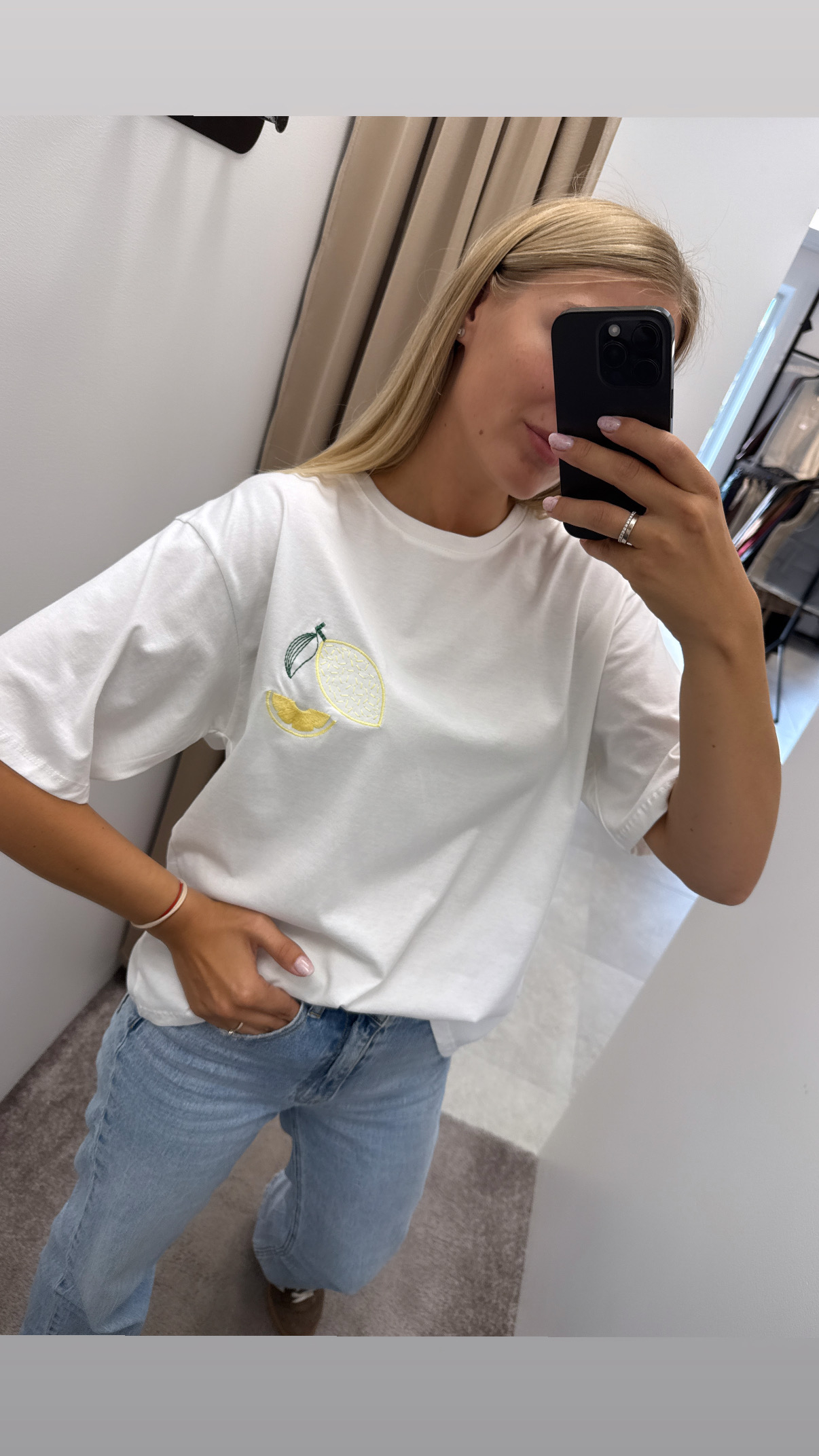 4CF3C5B6-FAA6-4A7E-8D48-421BEC9A6314 Marškinėliai - Image 1