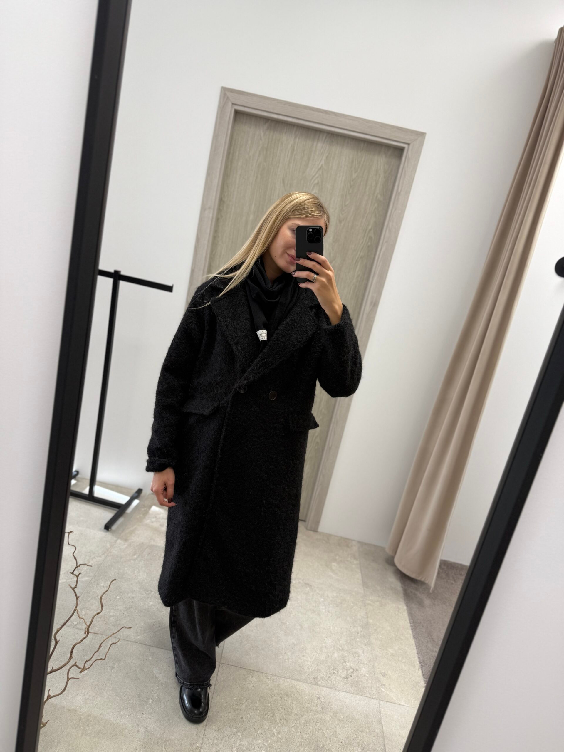 IMG_8949 Paltas - Image 1